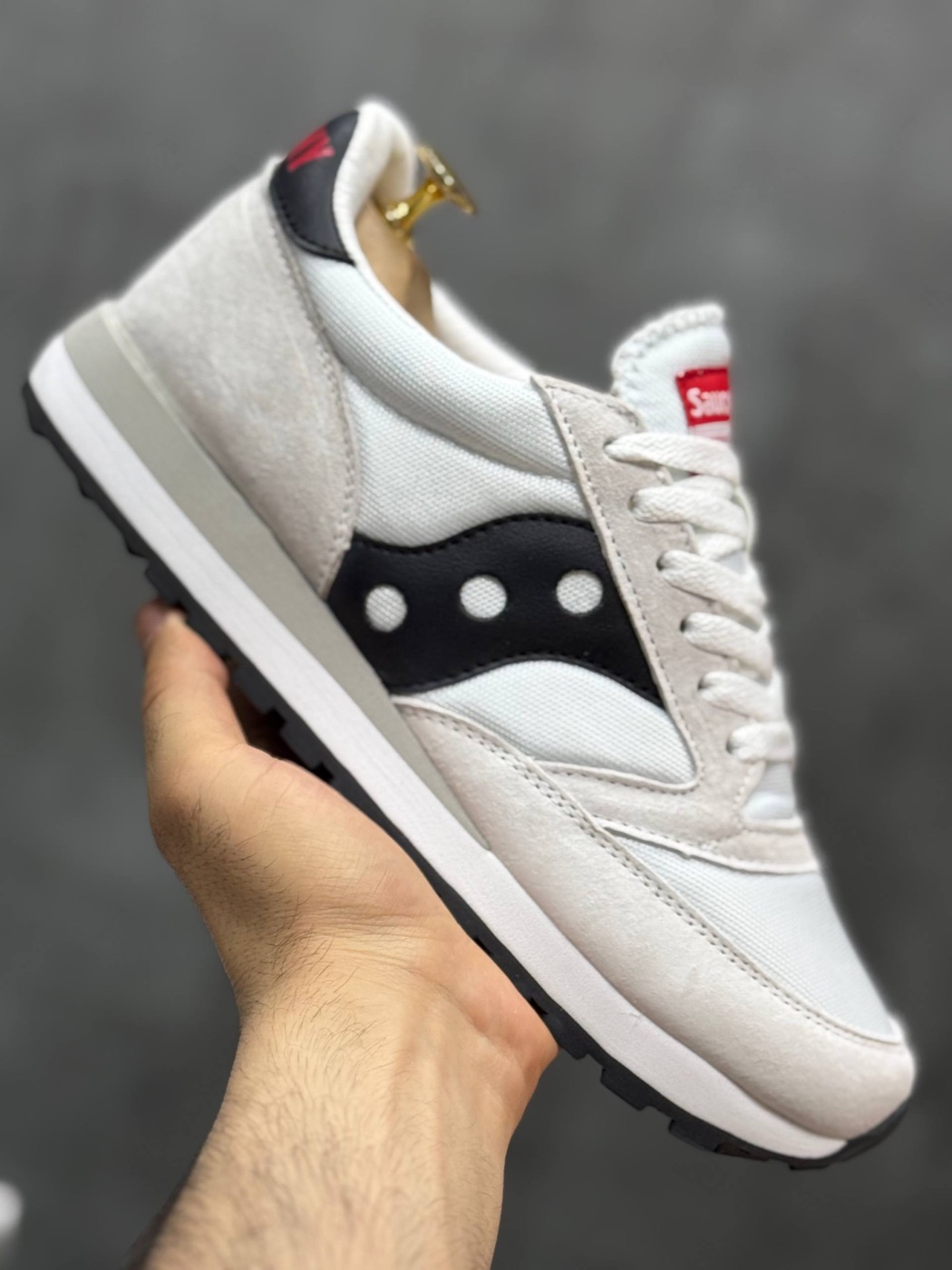 Saucony