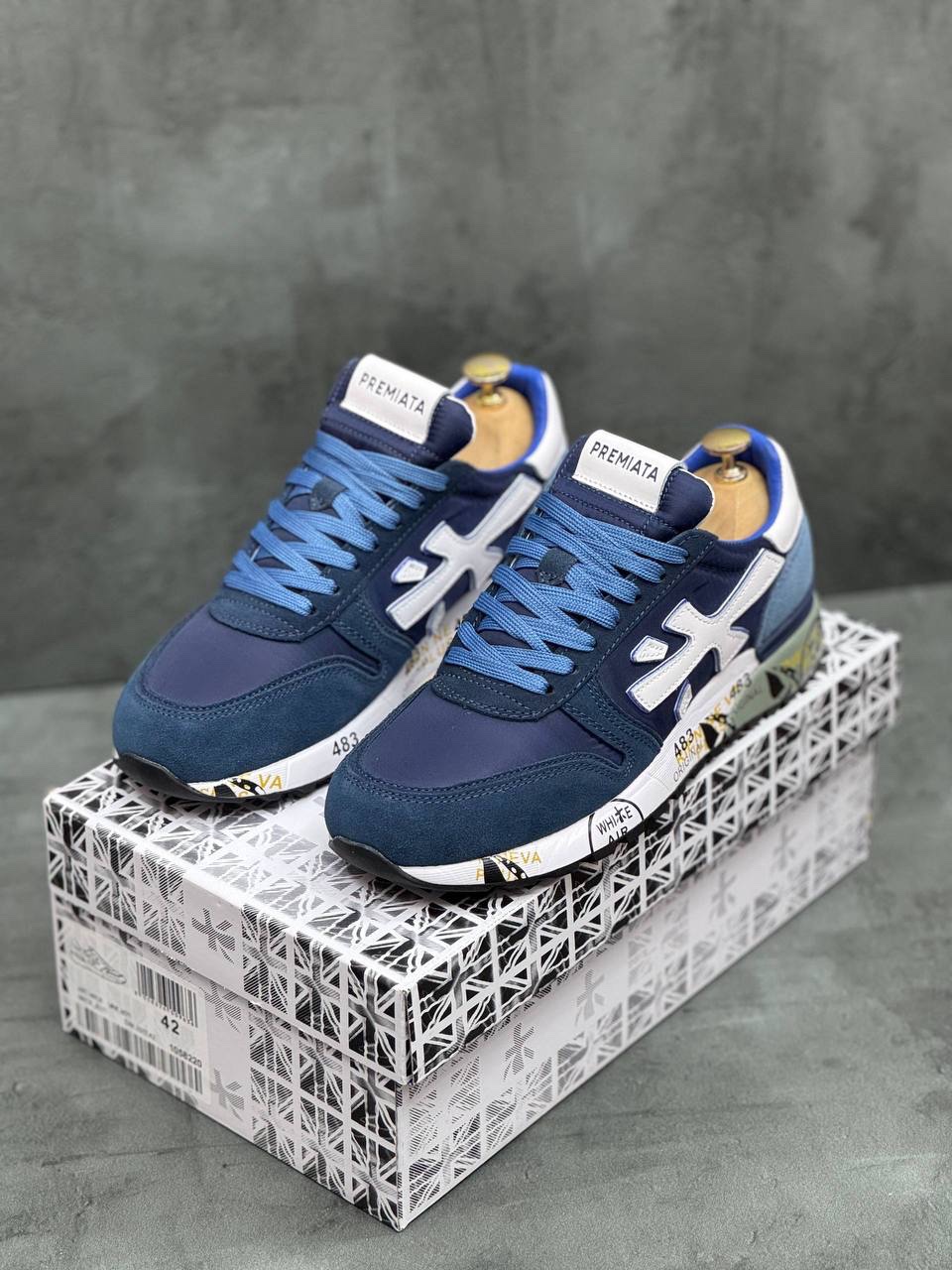 PREMIATA